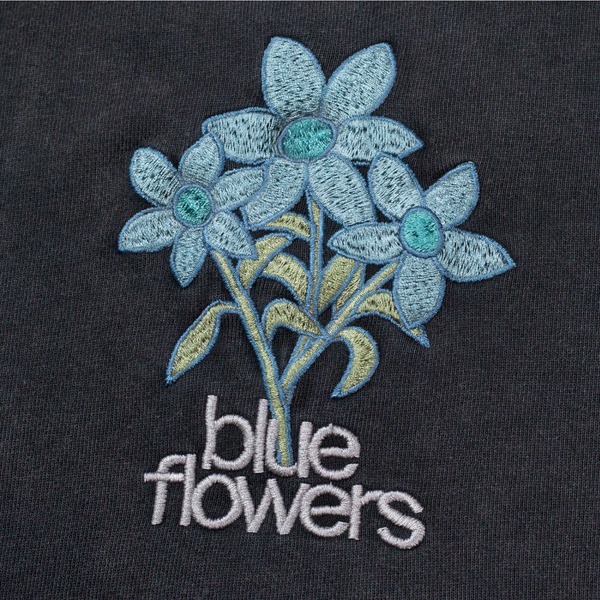 Blue Flowers - Washed Flower Sweatshirt - Stone Wash